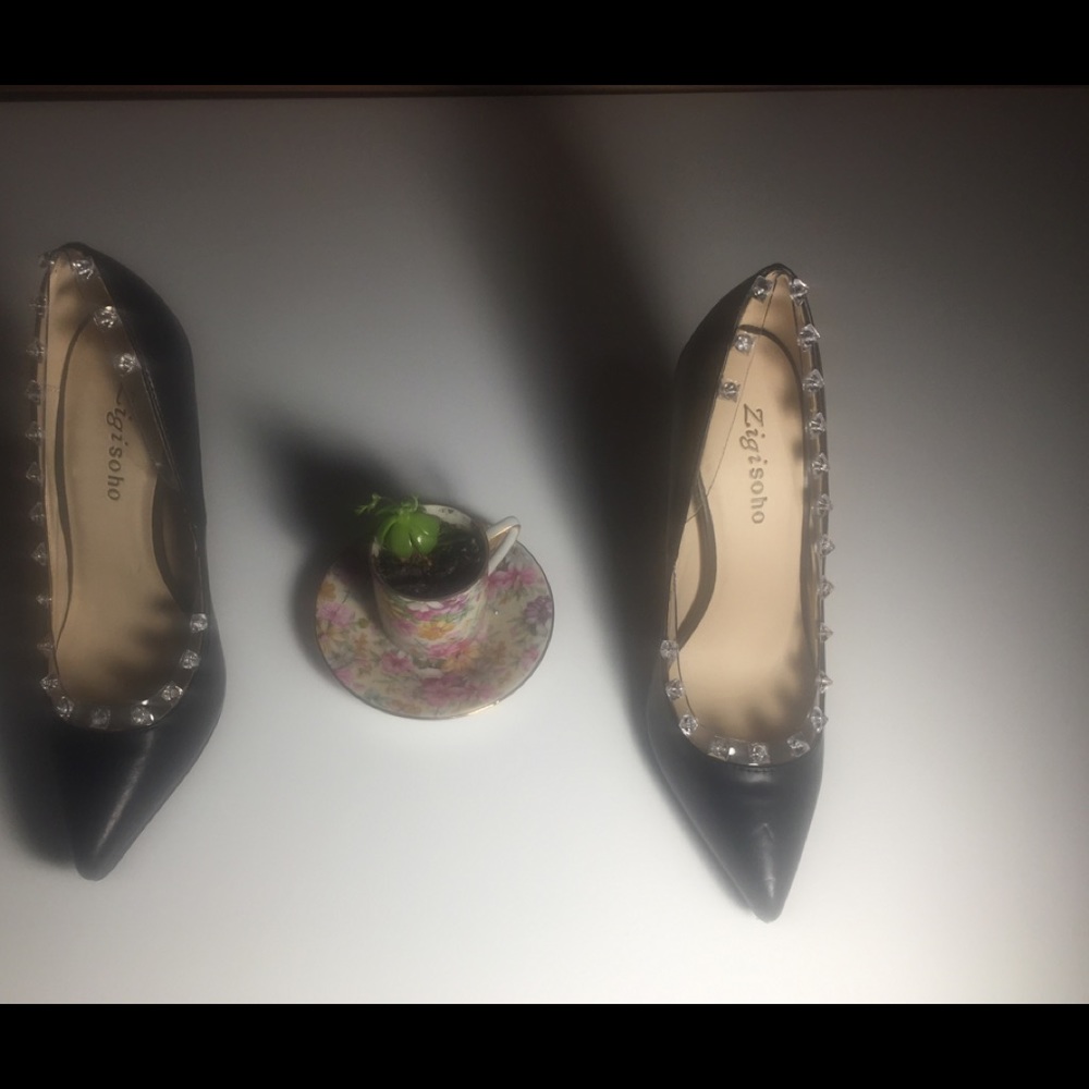 Women’s Gem Heels in size 6.5 NWT
